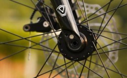 Java replaceAll方法如何使用？