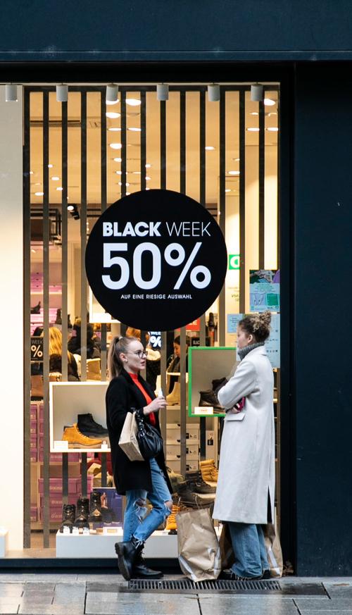 Facebook黑五广告投放教程，如何高效引流转化？-图1