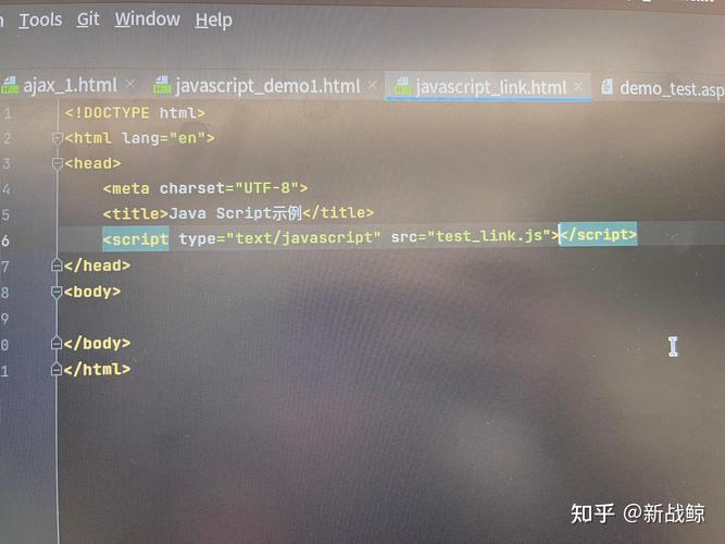 Java与jQuery如何结合使用Ajax？-图1
