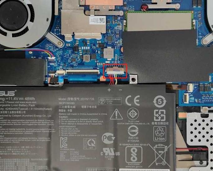 华硕笔记本如何加装固态硬盘？-图1