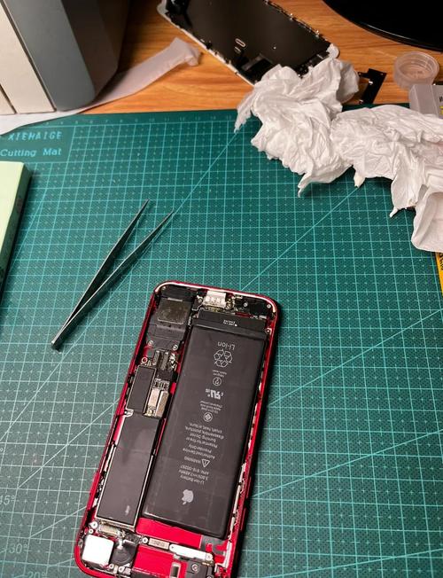 iPhone7换电池教程自己能动手吗？-图1