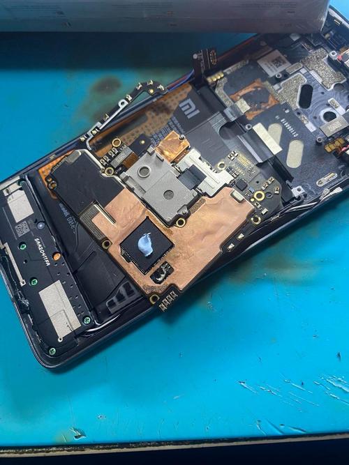 VIVO Y67拆机教程图解，步骤和工具有哪些？-图1