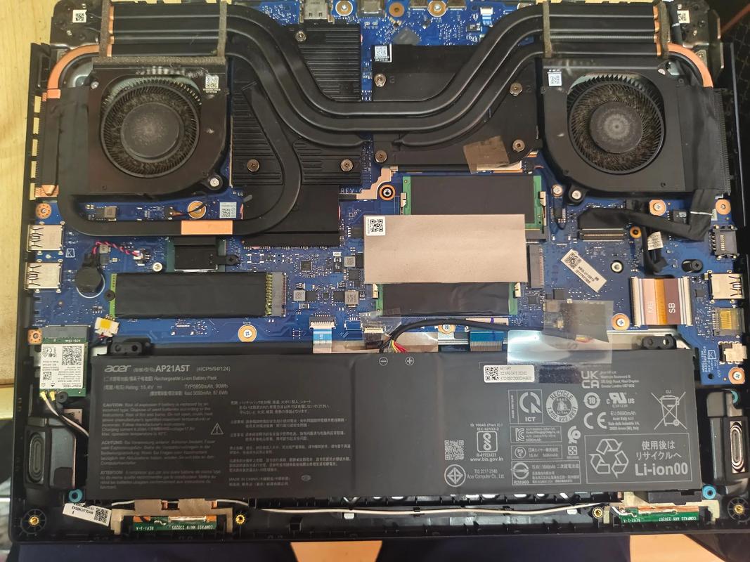 Acer 4752G拆机步骤是怎样的？-图2