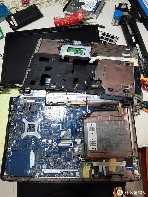 Acer 4752G拆机步骤是怎样的？-图3