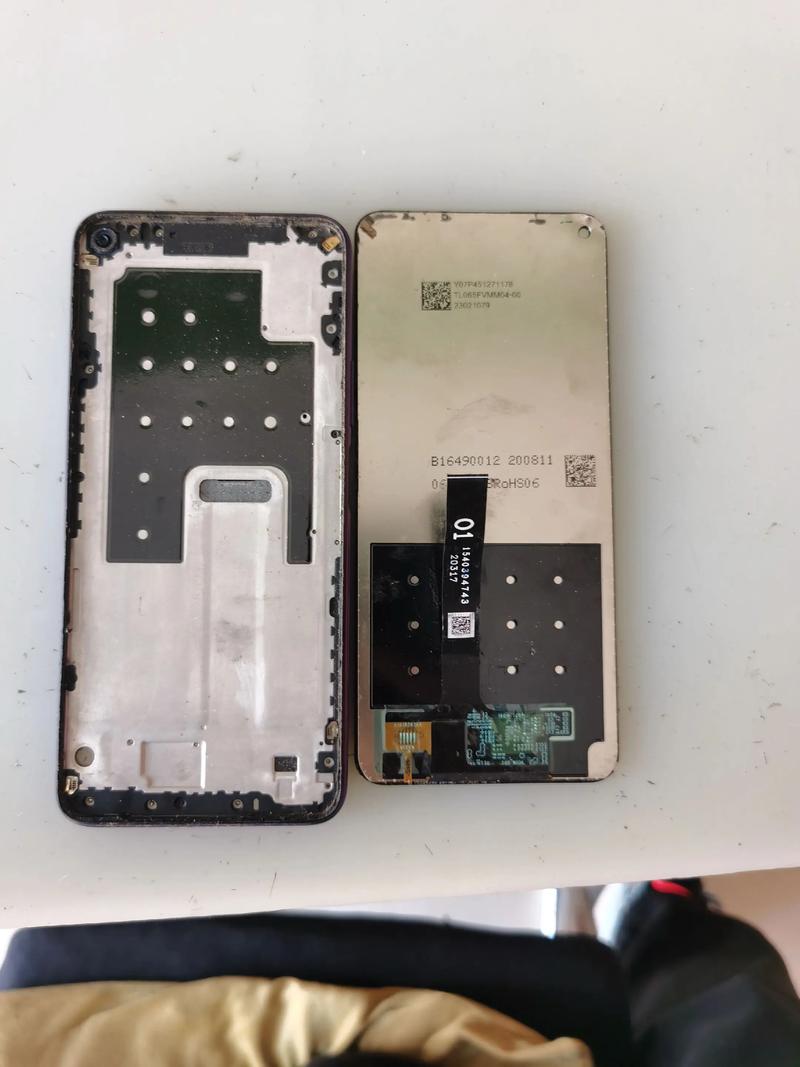 华为P9外屏换屏教程难不难？-图1