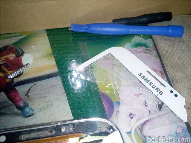 三星n7100换外屏教程，自己换外屏难不难？-图1