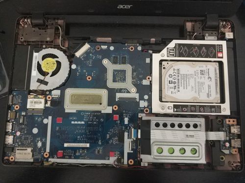 宏基e5572g清灰教程步骤详解？-图1