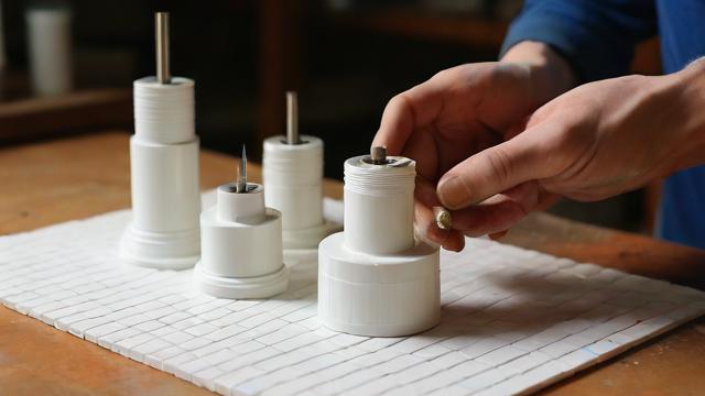 瓷片电容器是如何制作的?