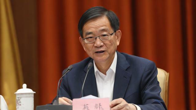俞敏洪如何用知识改变命运？