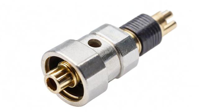 微型射频连接器应该如何正确使用?