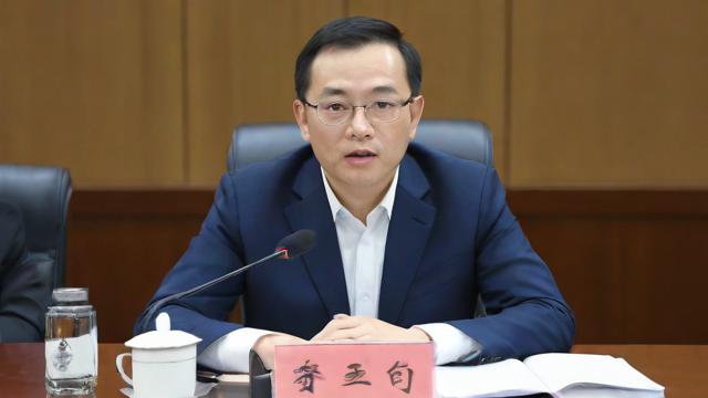 如何计算715个工作日?