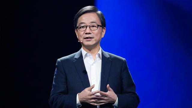 罗振宇知识发布会音频,如何实现思维升级?