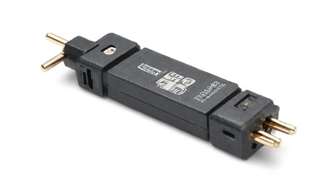 如何正确接地D882引脚?