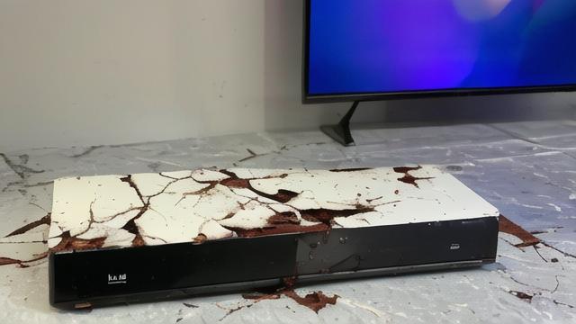 乐视电视出现故障,该如何进行维修或寻求帮助?