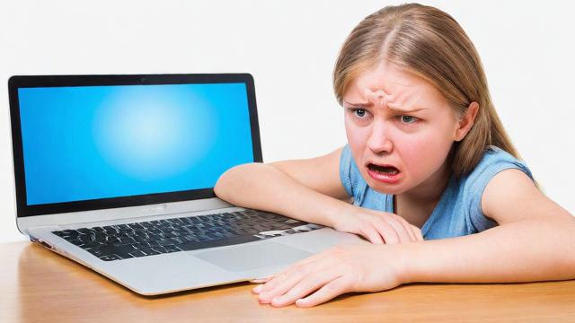 电脑摔了一下