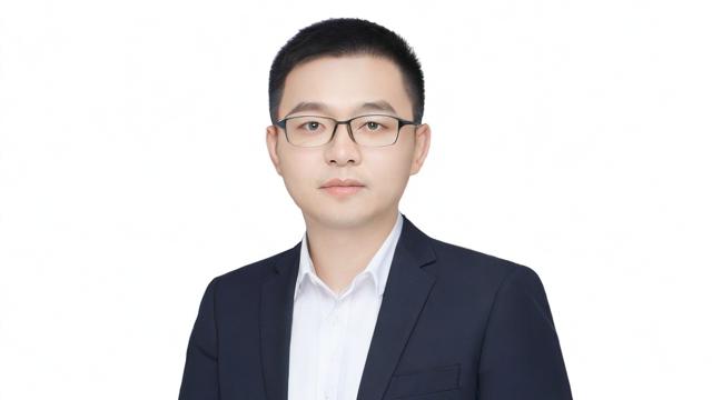 互联网曹磊,是行业先锋还是争议人物?